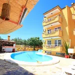 Murat Selcuk Apart Hotel Apart Otel 3*