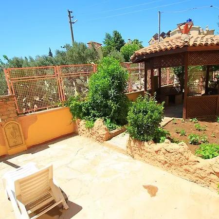 מלון דירות Murat Selcuk Apart Hotel 3*