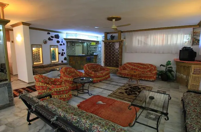 Murat Selcuk Apart Hotel 3* מרמריס