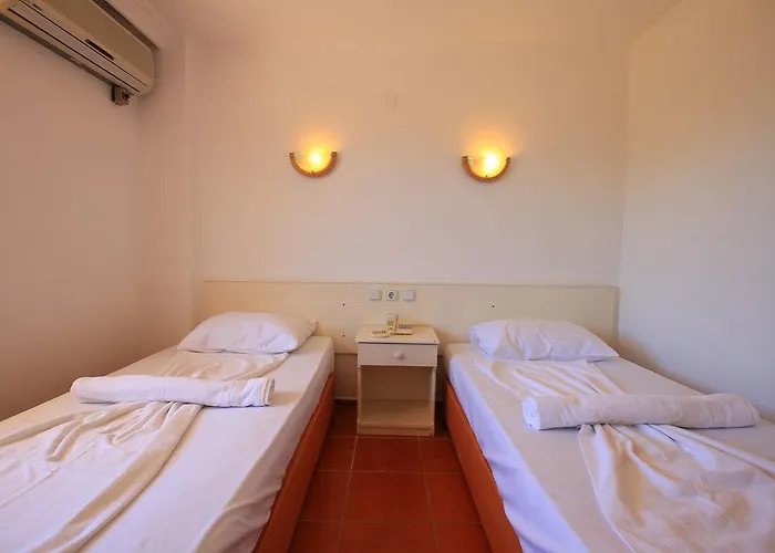 Murat Selcuk Apart Hotel מלון דירות