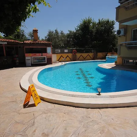 Murat Selcuk Apart Hotel 3* Marmaris