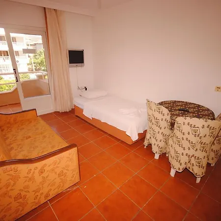 公寓式酒店 Murat Selcuk Apart Hotel 3*