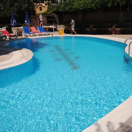 Murat Selcuk Apart Hotel 马尔马里斯