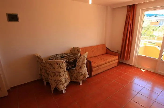 Murat Selcuk Apart Hotel Marmaris