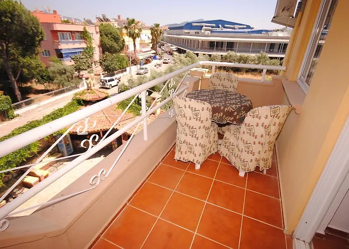 Murat Selcuk Apart Hotel 3*