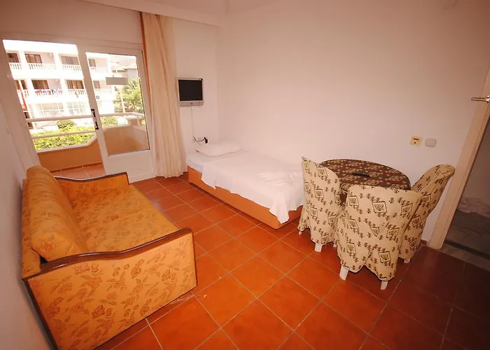 Aparthotel Murat Selcuk Apart Hotel 3*