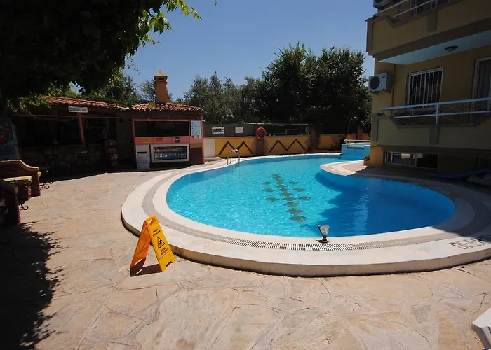 Murat Selcuk Apart Hotel 3* Marmaris